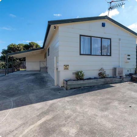 Aroha Nui Rotorua Villa Exterior foto